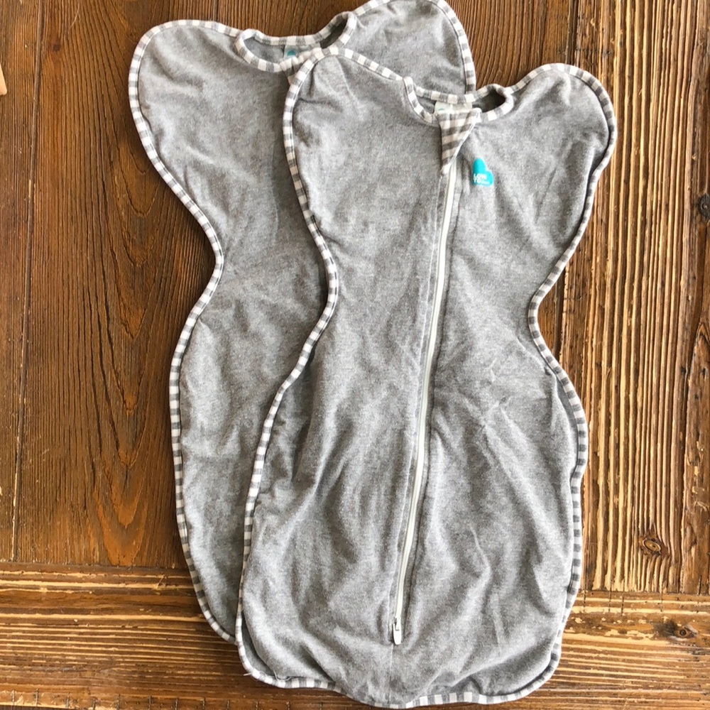 Love to Dream swaddle ups size small (set of 2)